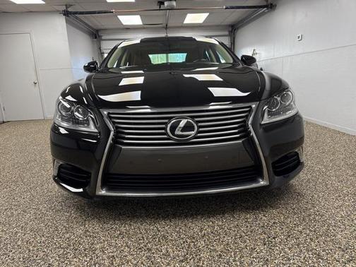 2016 Lexus LS 460 Base