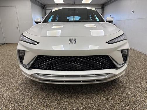 2024 Buick Envista Avenir FWD