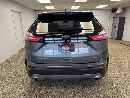 Carbonized Gray Metallic 2022 Ford Edge Titanium