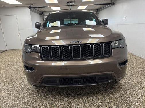 Walnut Brown Metallic Clearcoat 2021 Jeep Grand Cherokee 80th Anniversary 4x4