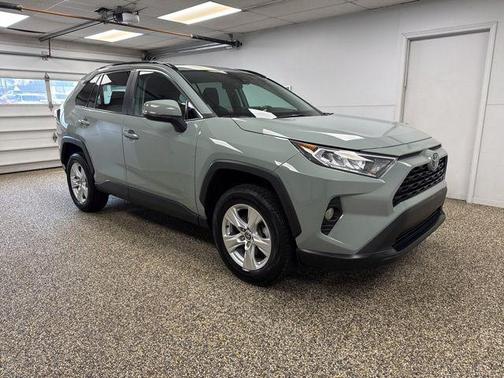 Lunar Rock 2021 Toyota RAV4 XLE