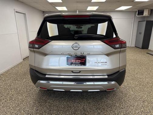 2022 Nissan Rogue Platinum