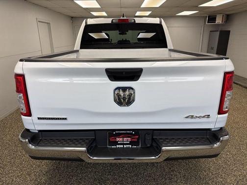 Bright White Clearcoat 2023 RAM 1500 Big Horn/Lone Star