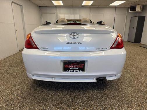 2006 Toyota Camry Solara SLE V6
