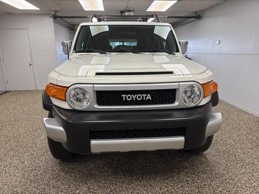 2014 Toyota FJ Cruiser Base