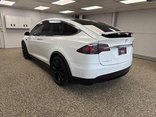 2019 Tesla Model X 100D