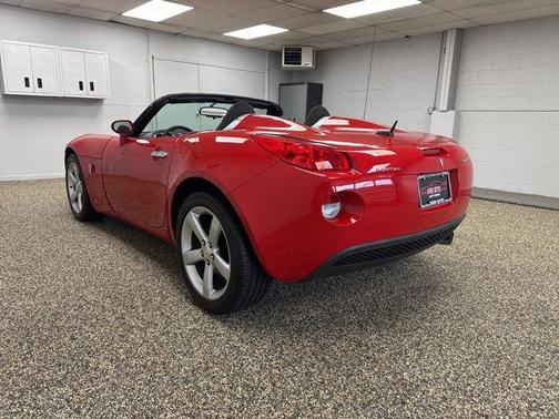 2008 Pontiac Solstice Base
