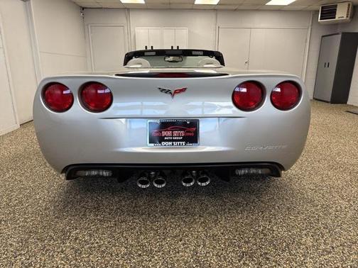 2006 Chevrolet Corvette Base