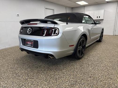 2014 Ford Mustang GT Premium