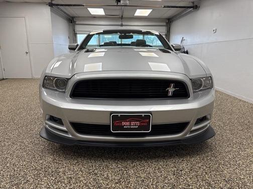 2014 Ford Mustang GT Premium