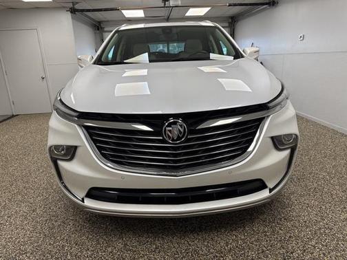 2022 Buick Enclave AWD Essence