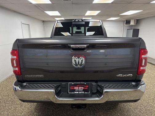 2022 RAM 2500 Big Horn Crew Cab 4x4 6'4' Box