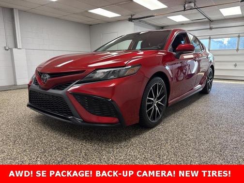 2022 Toyota Camry SE