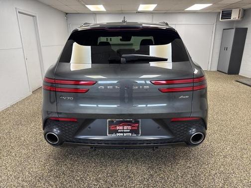 2024 Genesis GV70 2.5T AWD