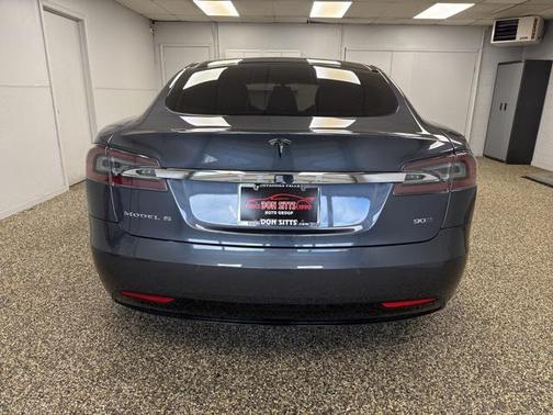 2017 Tesla Model S 90D