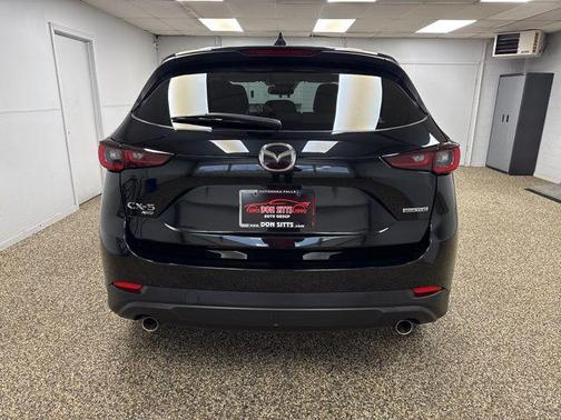 2023 Mazda CX-5 2.5 S Preferred Package