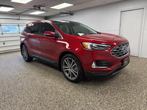 2021 Ford Edge Titanium