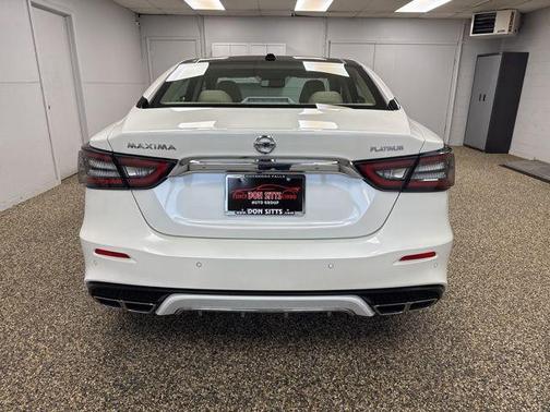2022 Nissan Maxima 3.5 Platinum