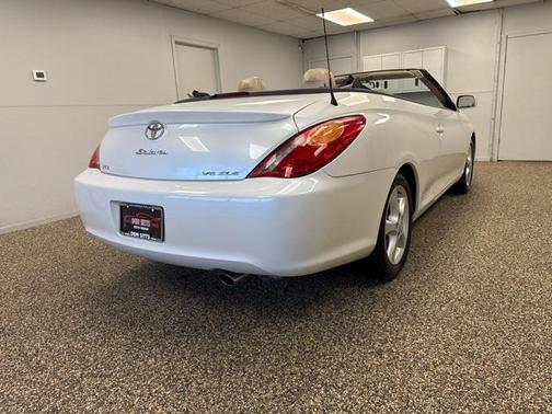2006 Toyota Camry Solara SLE V6