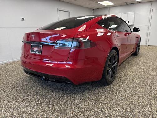 2021 Tesla Model S Long Range