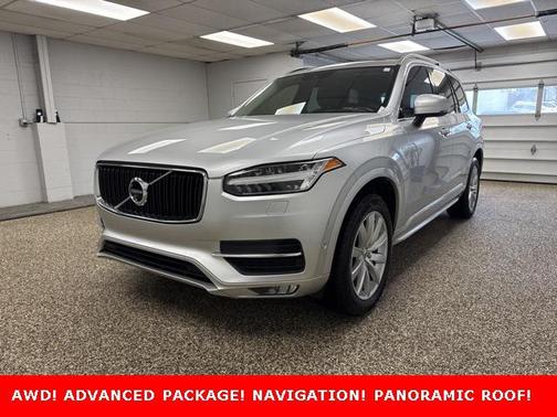 2019 Volvo XC90 T6 Momentum