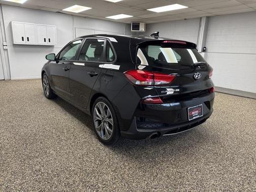 2019 Hyundai Elantra GT Base