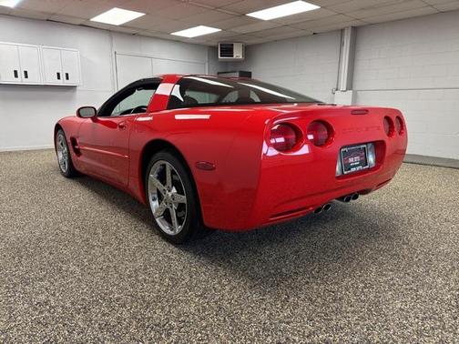 2001 Chevrolet Corvette Base