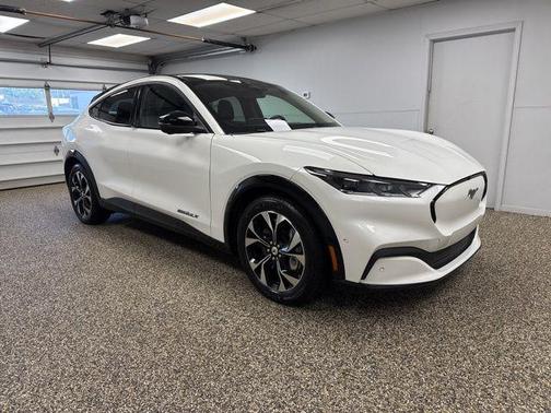 2021 Ford Mustang Mach-E Premium