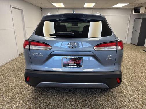 2023 Toyota Corolla Cross LE