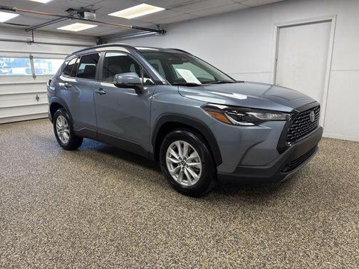 2023 Toyota Corolla Cross LE