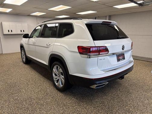 2022 Volkswagen Atlas 3.6L SE w/Technology
