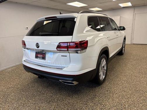 2022 Volkswagen Atlas 3.6L SE w/Technology