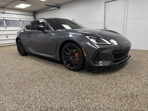 2024 Subaru BRZ tS