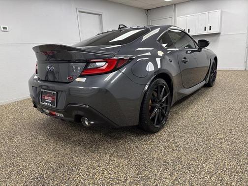 2024 Subaru BRZ tS