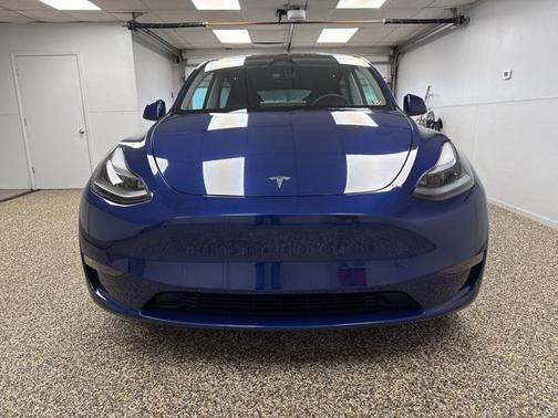 2024 Tesla Model Y Long Range Dual Motor All-Wheel Drive