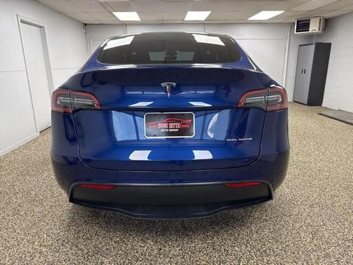 2024 Tesla Model Y Long Range Dual Motor All-Wheel Drive