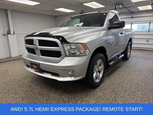 Bright Silver Metallic Clearcoat 2014 RAM 1500 Tradesman/Express