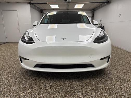 2022 Tesla Model Y Performance Dual Motor All-Wheel Drive