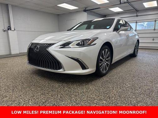 2019 Lexus ES 350 Base