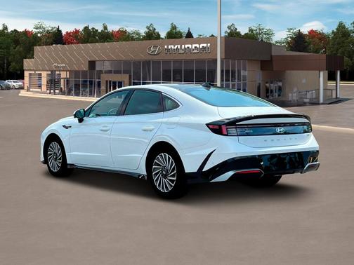 2025 Hyundai SONATA Hybrid Limited