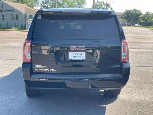 2018 GMC Yukon XL SLT