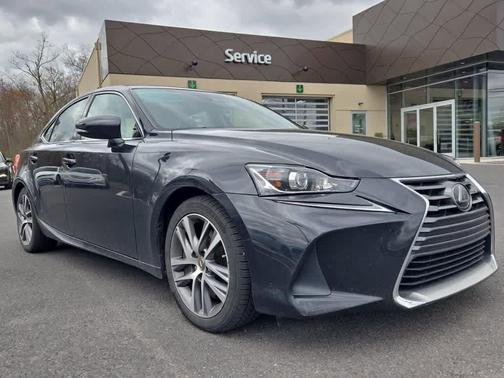 2018 Lexus IS 300 Base