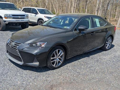 2018 Lexus IS 300 Base