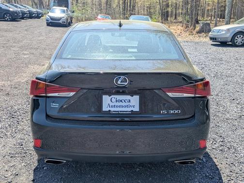 2018 Lexus IS 300 Base
