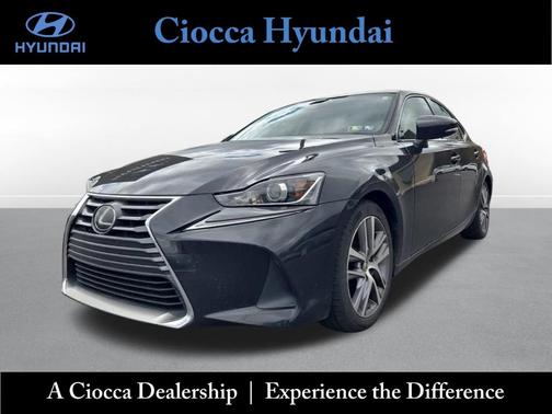 2018 Lexus IS 300 Base