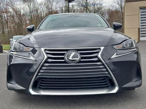 2018 Lexus IS 300 Base