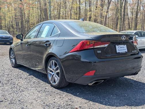 2018 Lexus IS 300 Base