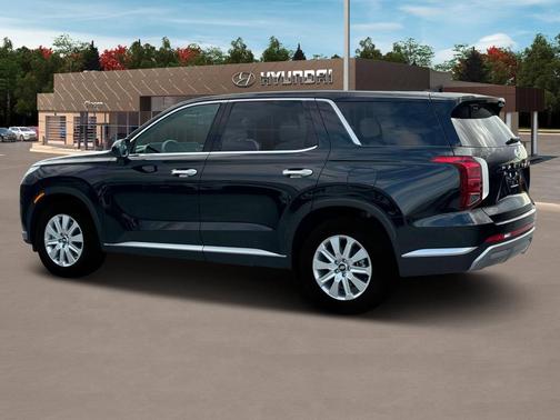 2025 Hyundai PALISADE SE