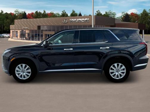 2025 Hyundai PALISADE SE