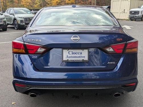 2024 Nissan Altima 2.5 SR
